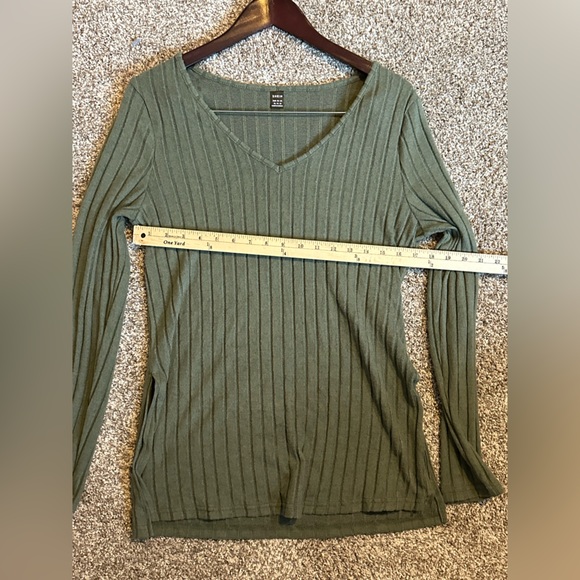SHEIN Women’s Size XL Olive Green Rib Knit Long Sleeve V-Neck Top Casual Soft - Picture 12 of 13